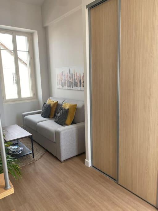 Duplex Type Loft Centre Ville * Clim * Wifi * Haut De Gamme * Angouleme Luaran gambar